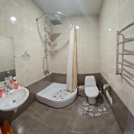 Apartment приватна 